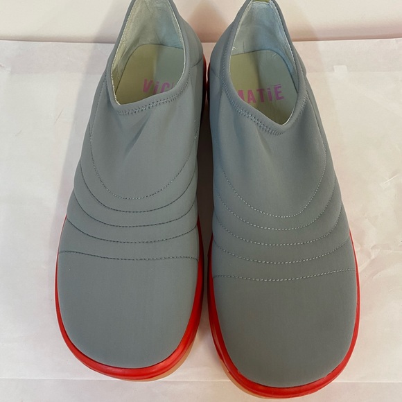 Vic Matie Vlassic Gray and Red Sole Sneaker. - Picture 5 of 10